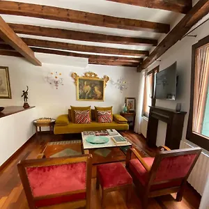 ca-del-drago-luxury-apartment.hotelslidodijesolo.com/